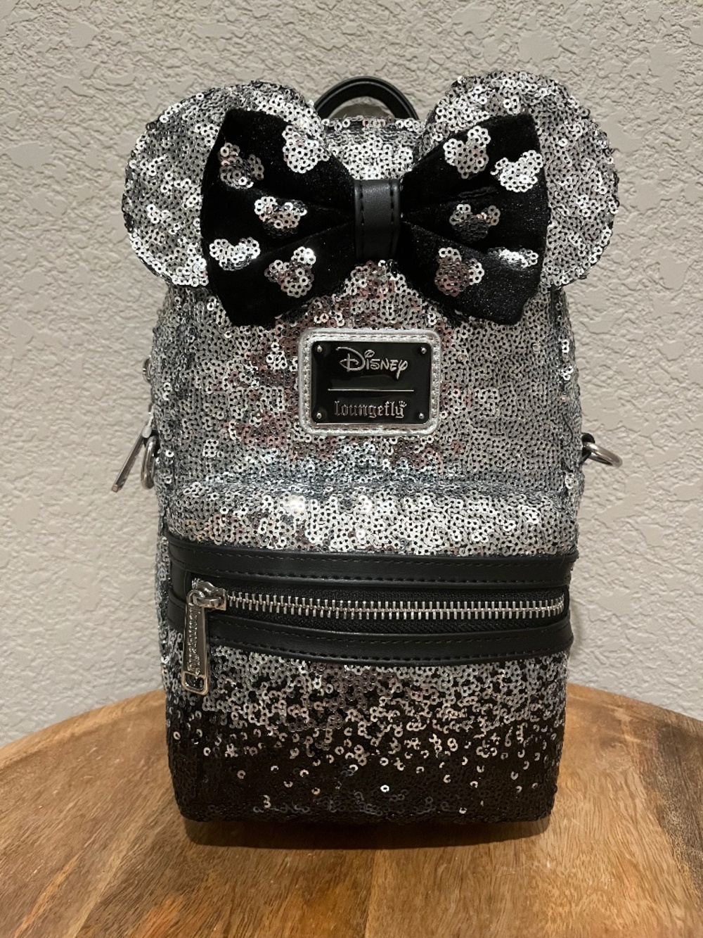 Loungefly Minnie Mouse Ombre Sequin Sling Crossbody Bag